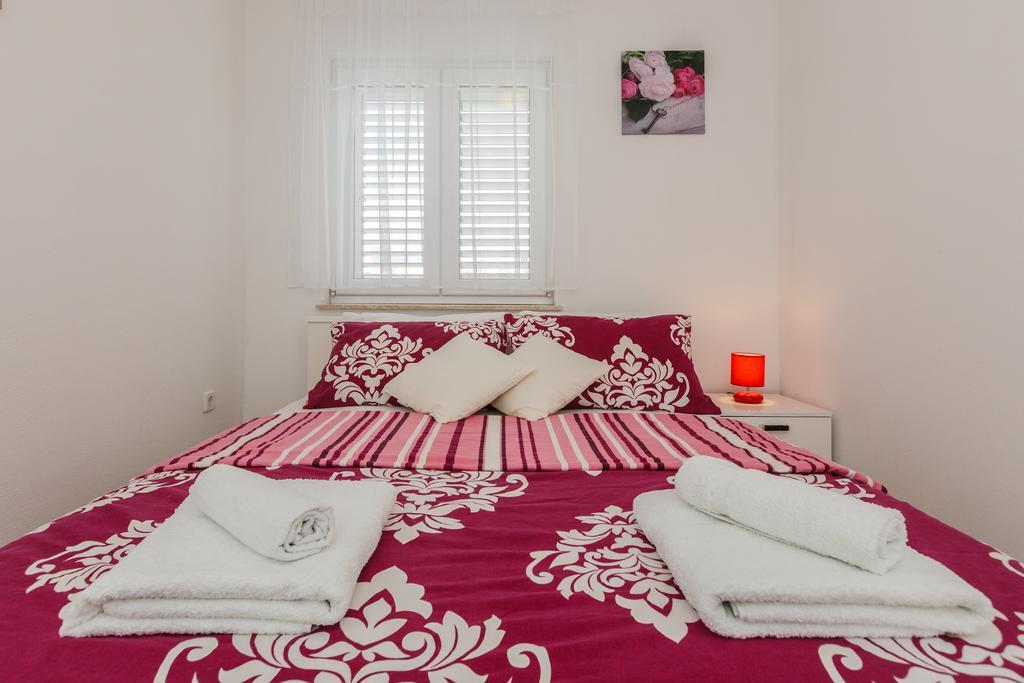 Apartment Anna Kaštela Esterno foto